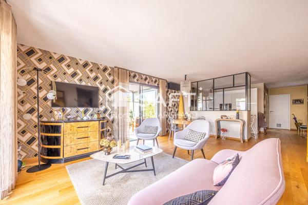 CENTRE VILLE SUPERBE T3 2 CH 1 BUREAU TERRASSES GARAGE