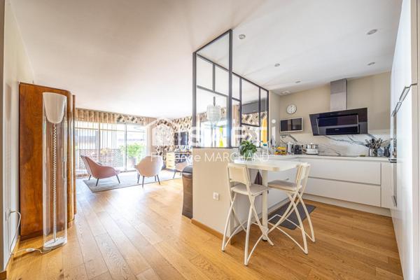 CENTRE VILLE SUPERBE T3 2 CH 1 BUREAU TERRASSES GARAGE