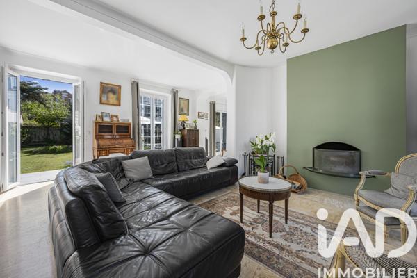 Maison à vendre 8 pièces 230 m² Bois-Colombes
