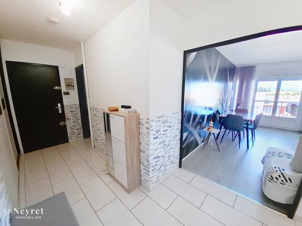 Opportunité à saisir pour investisseur, T5 de 98 m² avec locataire en place , au 5ème avec ascenseur, balcon,