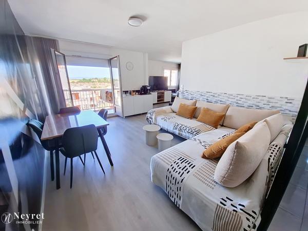 Opportunité à saisir pour investisseur, T5 de 98 m² avec locataire en place , au 5ème avec ascenseur, balcon,