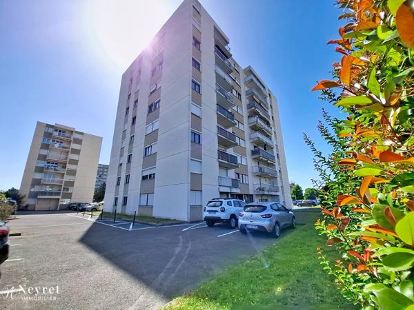 Opportunité à saisir pour investisseur, T5 de 98 m² avec locataire en place , au 5ème avec ascenseur, balcon,