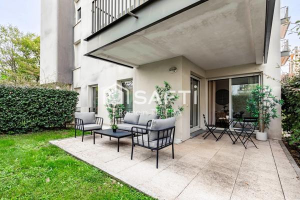 Barrière du Médoc / Tivoli : appartement T3 de 77 m², avec un grand jardin et une place de parking.