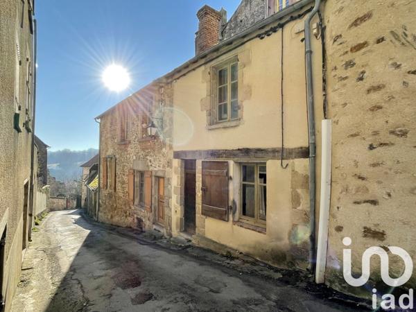 Maison 5 pièces de 140 m² à Saint-Benoît-du-Sault (36170)