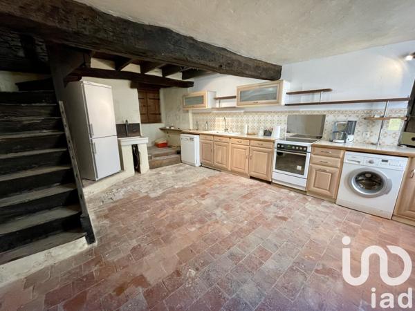 Maison 5 pièces de 140 m² à Saint-Benoît-du-Sault (36170)