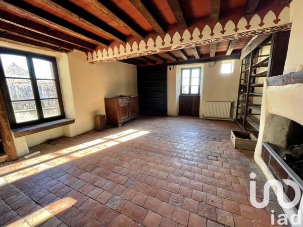 Maison 5 pièces de 140 m² à Saint-Benoît-du-Sault (36170)