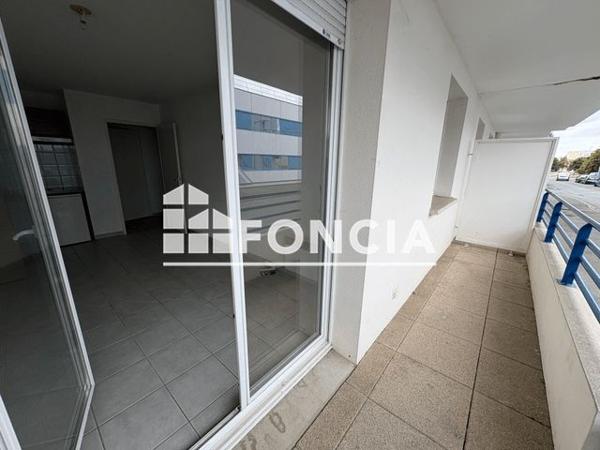 Location Appartement 2 pièces 33.48 m² - 2 ALLEE ARMONVILLE Poitiers 86000