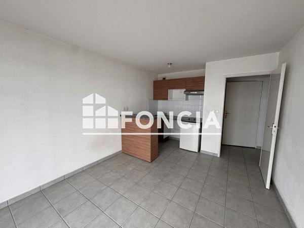 Location Appartement 2 pièces 33.48 m² - 2 ALLEE ARMONVILLE Poitiers 86000