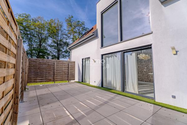 Maison récente 5 pièces 157 m² sur 6,40 ares