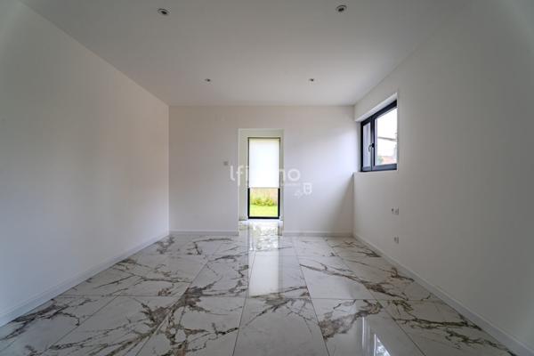 Maison récente 5 pièces 157 m² sur 6,40 ares