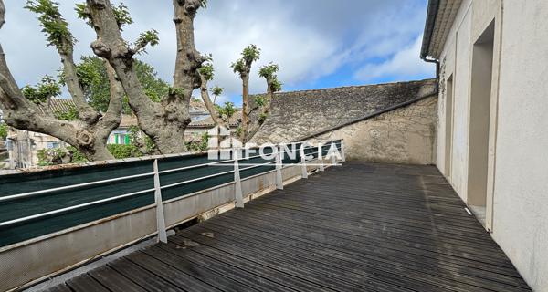 À vendre Appartement 3 pièces 73 m² - Roquemaure 30150