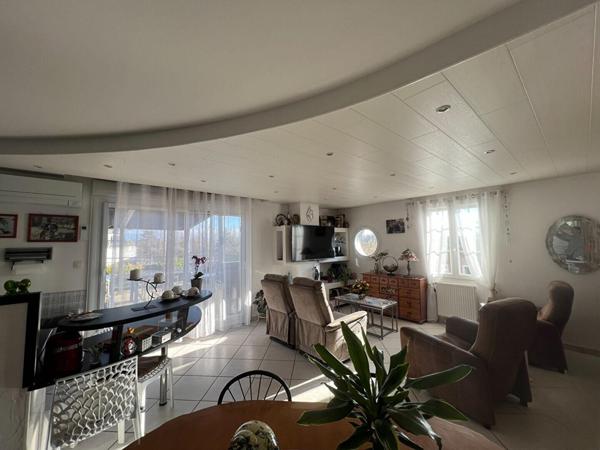 Appartement Pont De Cheruy 4 pièce(s) 93.15 m2