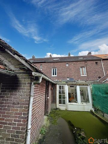 Maison à rénover, 4 chambres !