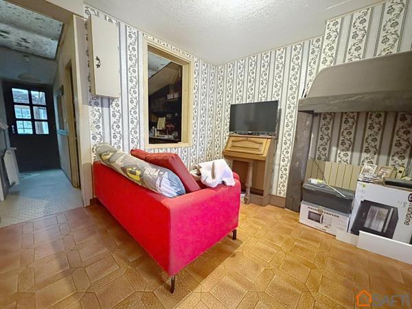 Maison à rénover, 4 chambres !