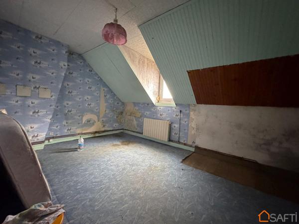 Maison à rénover, 4 chambres !