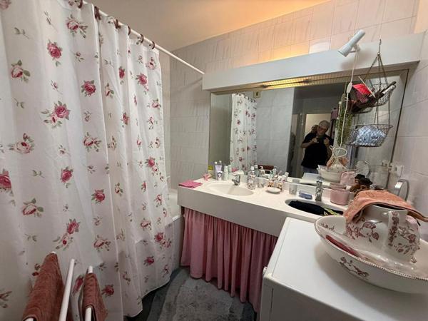 Appartement Ferney Voltaire centre , duplex de 110 m2, (92 m2 Carrez) .4 pièce(s)