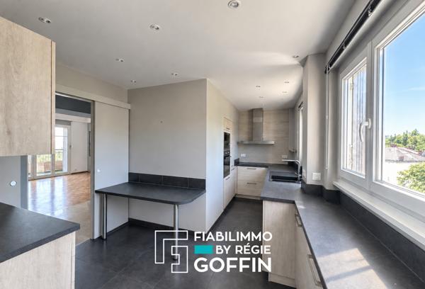 Appartement T3 - 96 m² - 3 pièces