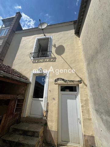 Maison à FRESNAY-SUR-SARTHE, 72130 - 3 pièces 65m²