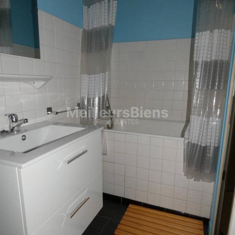 Charmant studio de 20m2 en centre ville - 2ème - petite copro