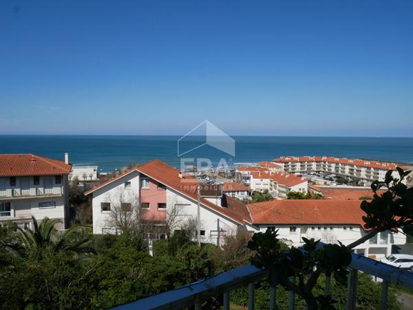 A vendre - Anglet Chambre d'amour - T2 - Parking - Grenier - Vue océan .