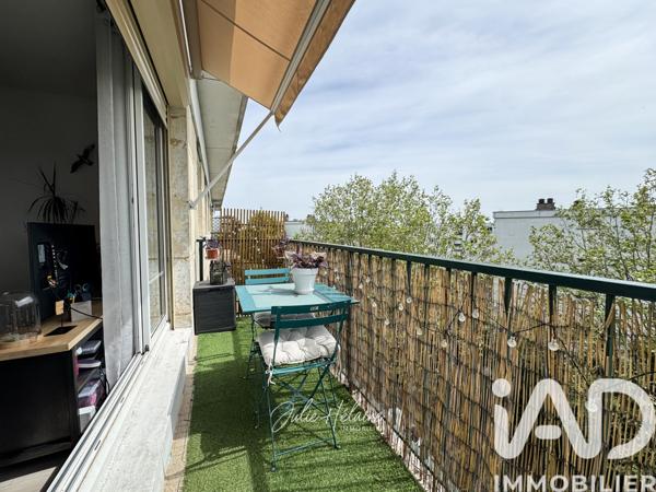 Appartement à vendre 5 pièces 84,32 m² Neauphle-le-Château