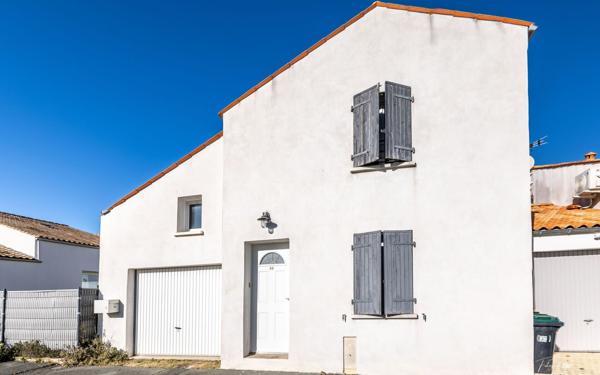 Maison à vendre    4 pièces • 96,30 m2 Mornac-sur-Seudre