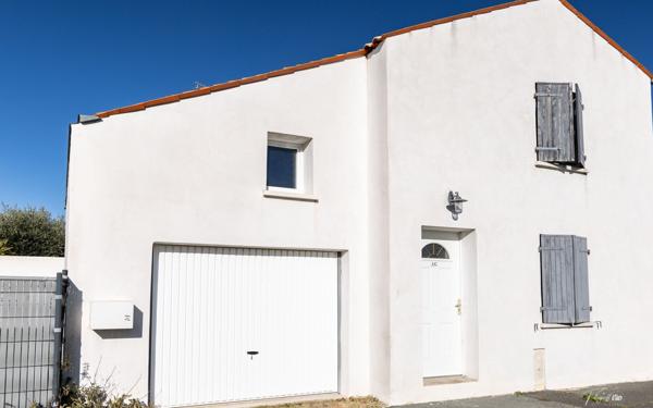 Maison à vendre    4 pièces • 96,30 m2 Mornac-sur-Seudre