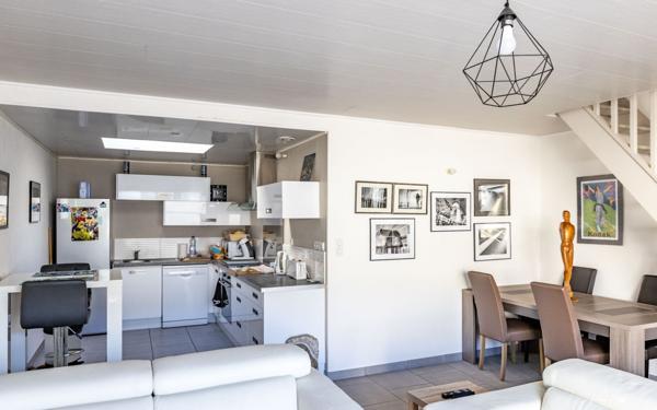 Maison à vendre    4 pièces • 96,30 m2 Mornac-sur-Seudre