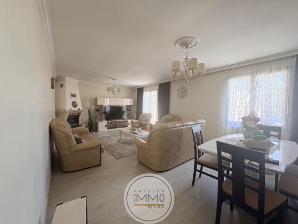 Maison 5 pièce(s) 4 chambre(s) 149.75 m²