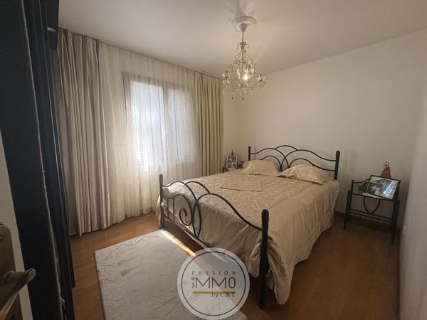 Maison 5 pièce(s) 4 chambre(s) 149.75 m²