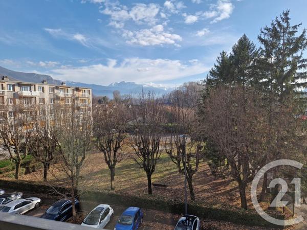 Appartement F4 à vendre  4 pièces - 70,71 m2 ST EGREVE - 38