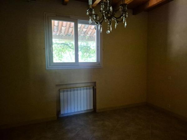 Maison à rénover. 5 pièces BAGNOLS EN FORET (83). 424 000 €