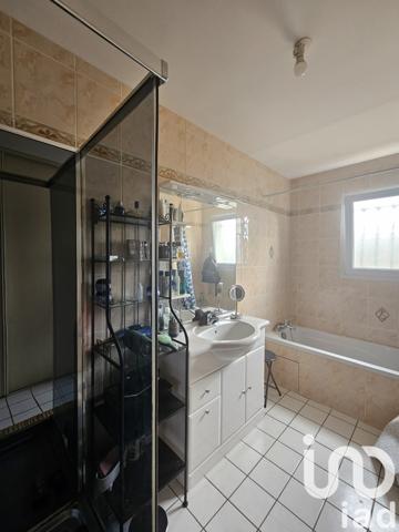 Maison à vendre 4 pièces 92 m² Saint-Jean-d'Angély