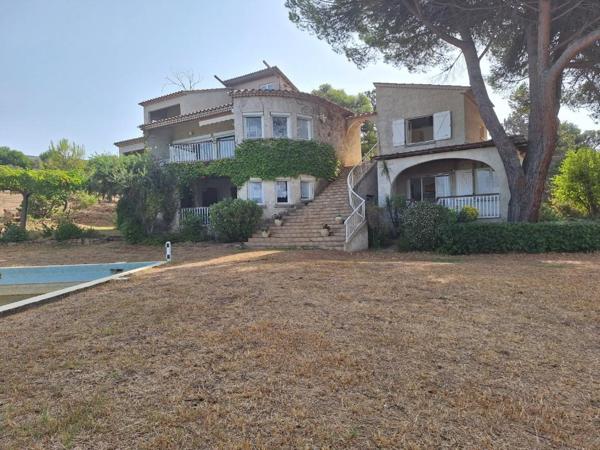 Magnifique propriété avec vue panoramique sur le Golfe d'Ajaccio  Porticcio (20166)