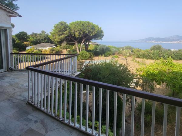 Magnifique propriété avec vue panoramique sur le Golfe d'Ajaccio  Porticcio (20166)