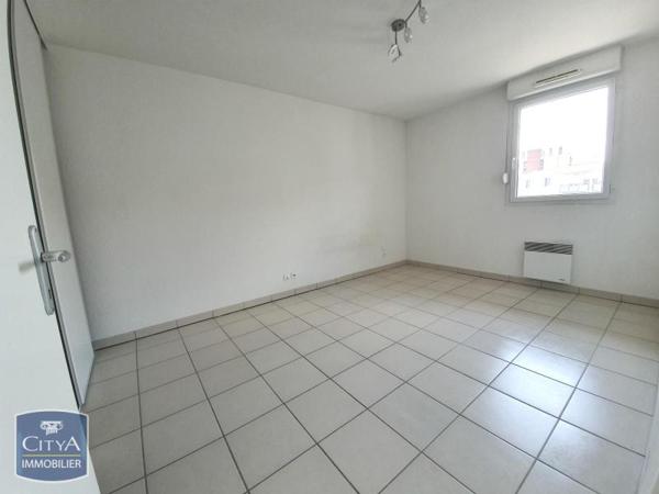 Appartement à louer 2 pièces 40.1m²