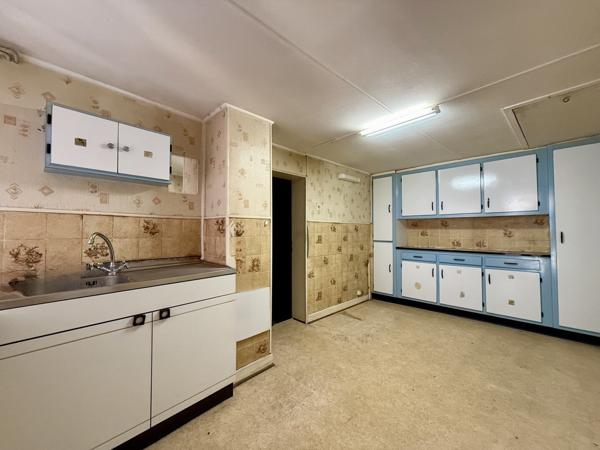 Maison de Ville 6 pièces 110m2 à Rénover 2 logements et Remise Centre