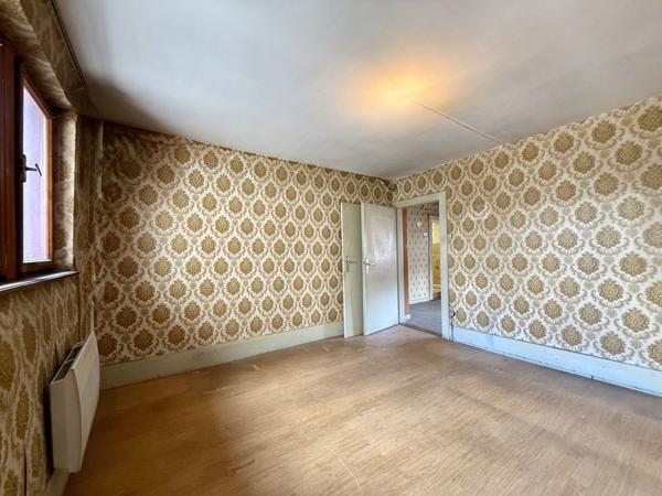 Maison de Ville 6 pièces 110m2 à Rénover 2 logements et Remise Centre