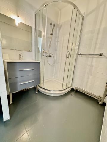 Palavas-les-Flots (34250) Palavas les flots Appartement T2 cave et parking