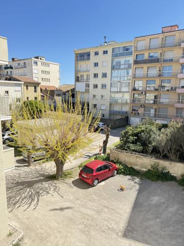 Palavas-les-Flots (34250) Palavas les flots Appartement T2 cave et parking