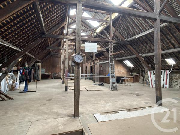 immeuble à vendre  940 m2 FOUGERES - 35