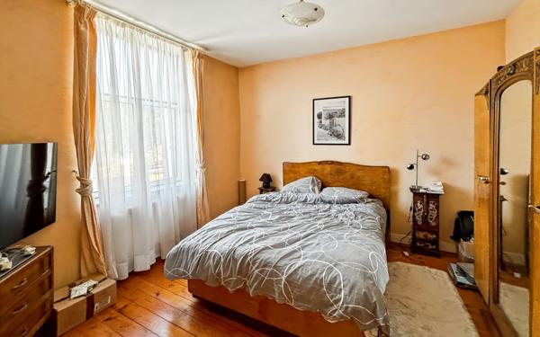 Maison à vendre    7 pièces •  Trélissac