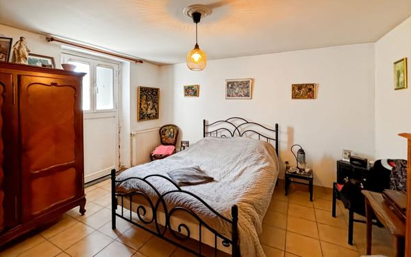 Maison à vendre    7 pièces •  Trélissac