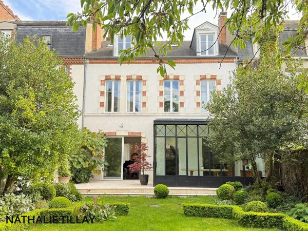 Orleans médiatheque, Maison bourgeoise à vendre, jardin et garage proche,