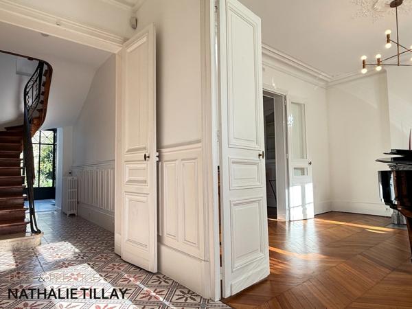 Orleans médiatheque, Maison bourgeoise à vendre, jardin et garage proche,