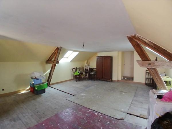 Vente Maison 5 pièces 100 m2 à Toury-Lurcy