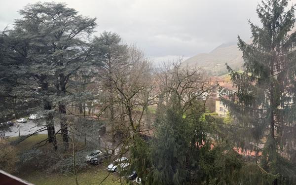 Appartement à vendre    4 pièces • 88 m2 Saint-Égrève