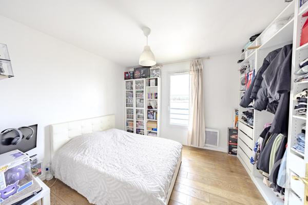 Appartement F4 à vendre  4 pièces - 75,20 m2 VIGNEUX SUR SEINE - 91