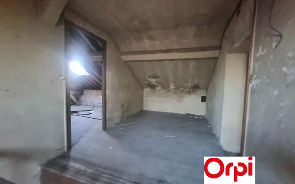 Maison à vendre    5 pièces •  Château-Thierry