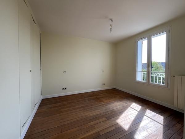 Maison à louer |  Marines |  6 pièces | 187 m²